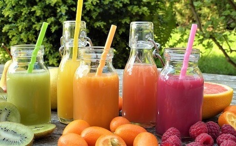 【子供こそ注意】フルーツジュース（果汁）を飲んでも便秘は治らないし糖分取りすぎで体に良くない